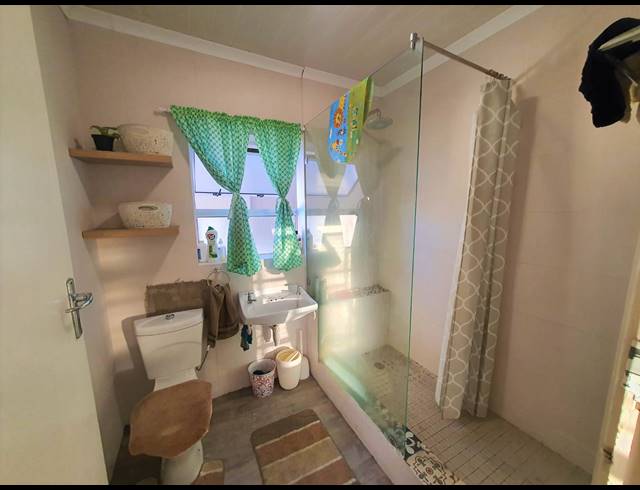 2 BEDROOM APARTMENT FOR SALE IN RICHMOND ESTATE